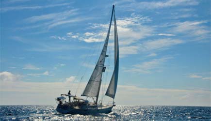 makai-adventures-sailing