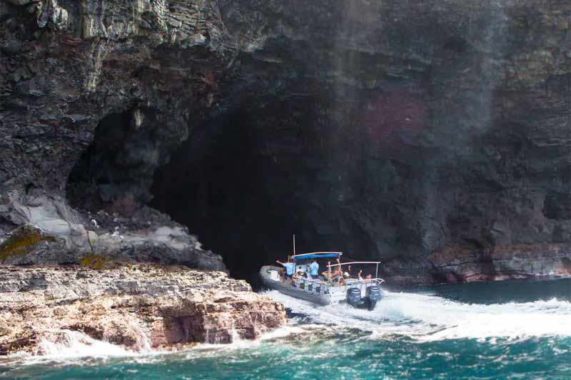 Hanalei Na Pali Rafting Image