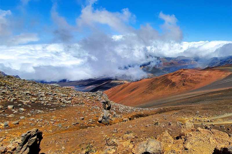 haleakala crater maui